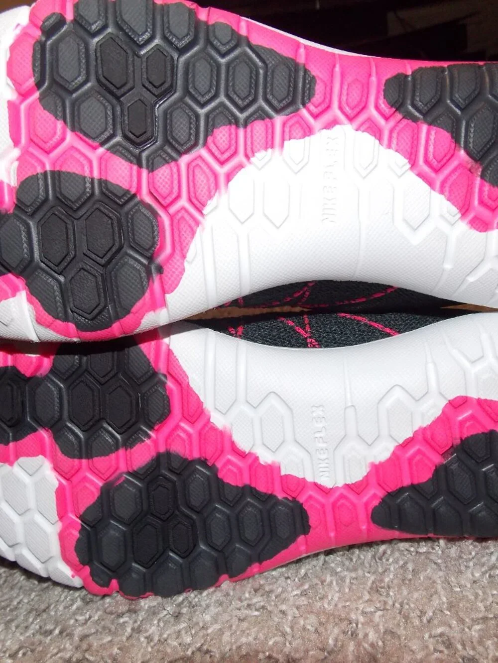 Nike Flex Fury 2 Running Shoe Size 10